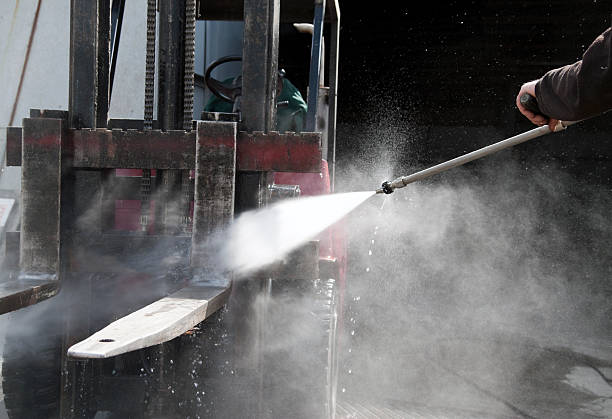 Best Deck Cleaning Services  in Cresaptown, MD